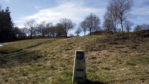 El castro de Castromaior destaca por su buena conservación y las vistas del centro de la provincia de Lugo