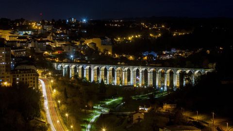 El puente de A Chanca, en Lugo, iluminado