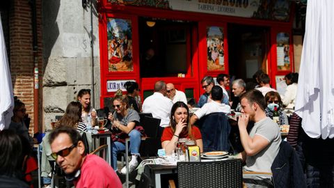 Una terraza de Madrid abarrotada el pasado lunes