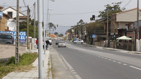Uno de los contendientes disparó sobre una de las viviendas que se abren a la carretera general que une Vilanova con Vilagarcía, en la parroquia de Caleiro