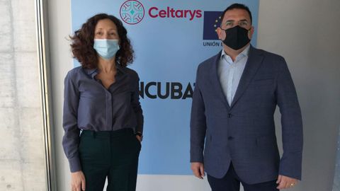 Sonia Martínez Arca, CEO de Celtarys Research, junto a Eddy Sotelo