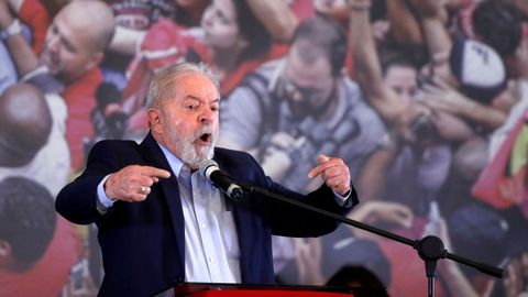 El expresidente brasileo,  Lula da Silva, durante una rueda de prensa el pasado 10 de marzo en Sao Bernardo do Campo (Brasil) 