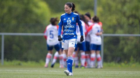 Marina Crespo, durante el partido entre el Real Oviedo Femenino y el Deportivo Alavés