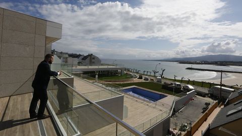 Espléndida vista desde el hotel a la playa de A Rapadoira y a la ría de Foz