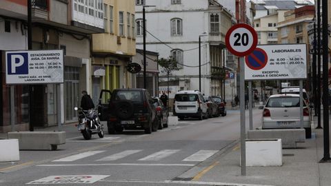 Avenida da Mariña, en Foz, limitada a 20 km/hora tras ser reformada en años pasados