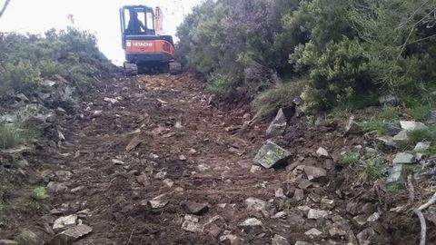 Abren una pista cerca de Deva, en el corazón de la reserva de Os Ancares