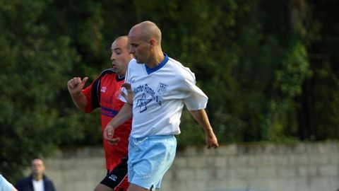 Fatino, en primer plano, en su época de jugador del Zas