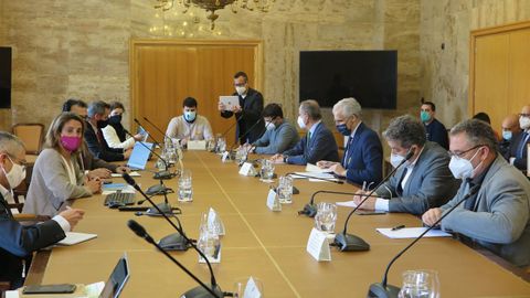Primera reunión de la mesa de trabajo sobre el futuro de Ence, celebrada en Madrid