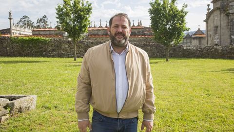 Lois García Carballido, alcalde de Ponteceso y presidente de la Fundación