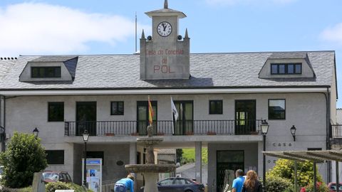 Casa consistorial de Pol