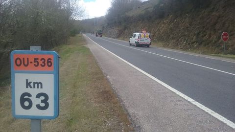 Arreglos de la Xunta en la carretera OU-536