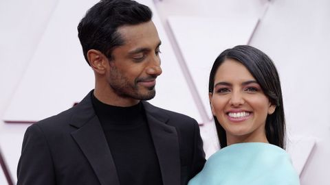 Ahmed junto a su esposa Fatima Farheen Mirza