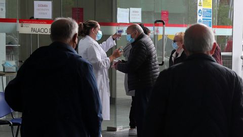 Vacunación contra el coronavirus en Gijón
