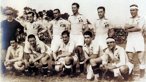Equipo del Celta de mediados de los años 30, que acabaría logrando en el 36 el ascenso a Primera