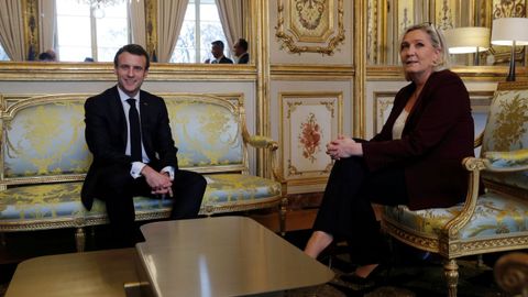 Macron y Le Pen, en una reunión en el Elíseo en febrero del 2019