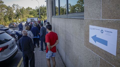 El pasado sábado estaban citados para vacunarse cerca de 1.500 barbanzanos mayores de 70 años