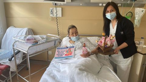 Celebración del Día de la Madre en el hospital de O Barco
