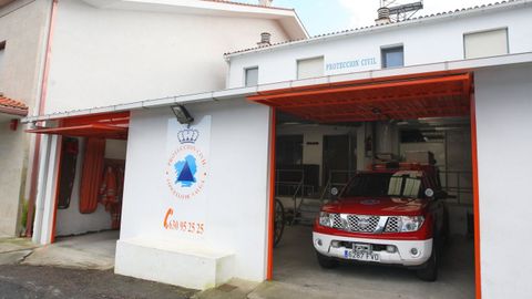 Protección Civil de Valga, el grupo de emergencias de Padrón, el 061 y Tráfico acudieron a cubrir el accidente del ciclista