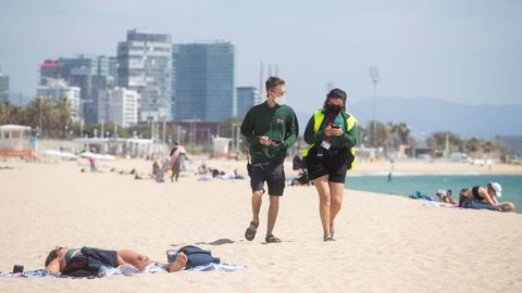 Cataluña presentó un nuevo sistema para controlar el aforo en las playas