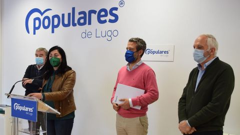 Elena Candia xunto a Barreiro, De Olano e García Díez