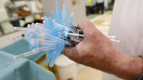 Jeringuillas utilizadas para la vacunación contra el covid con dosis de Pfizer