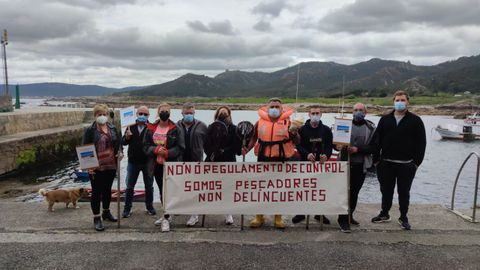 La protesta en el puerto de Camelle