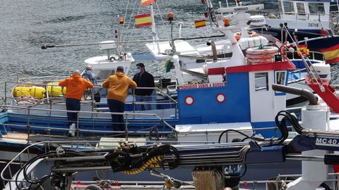 Otra escena de la protesta en el puerto de Vigo