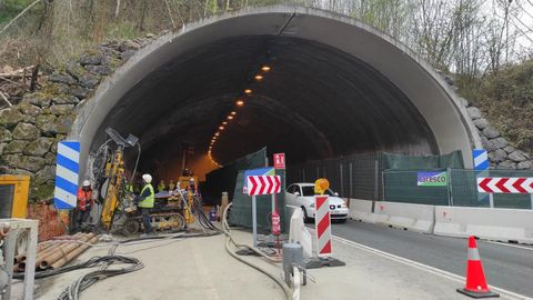 Obras para mejorar la seguridad del tnel de Sotrondio