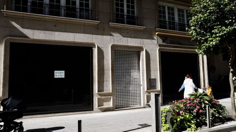 Local del antiguo Bershka de Xeneral Pardiñas de Santiago
