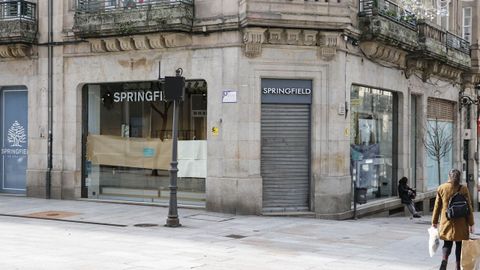 Negocios que cambian de dueño en las rúas San Lázaro y Santo Domingo de Ourense