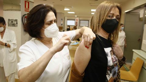 El Sergas prevé continuar vacunando esta semana a mariñanos de entre 50 y 79 años