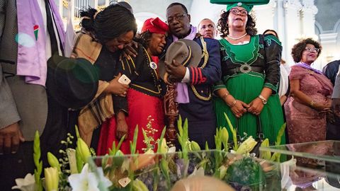 Ceremonia del 2018 tras la recuperación de restos de las víctimas del genocidio en Namibia