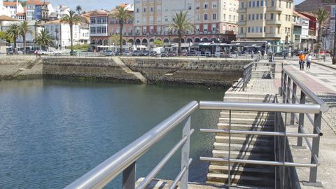 La lámina de agua de 4.707 metros cuadrados albergará medio centenar de amarres deportivos