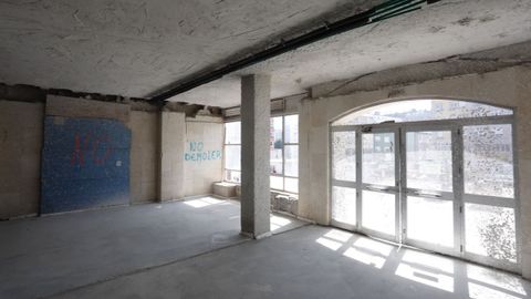 En el interior se está intentando ganar luminosidad