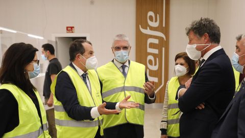 Hace apenas unos días, Caballero exigió al presidente de Renfe tres frecuencias diarias entre Vigo y Madrid sin transbordo en Santiago