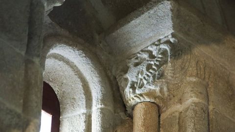 Interior de la iglesia de Penamaior