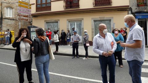 Protesta de los hosteleros por el cierre del municipio
