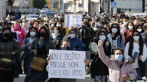 Imagen de archivo de la protesta celebrada en San Cibrao el pasado abril tras el archivo provisional de la causa judicial por las grabaciones de contenido íntimo a mujeres y no autorizadas en A Maruxaina