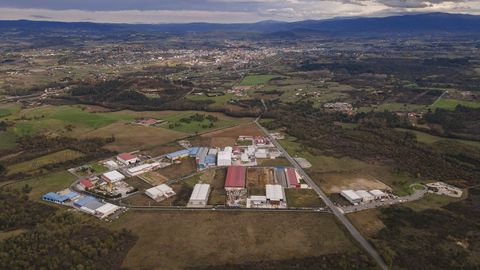 Una vista aérea del parque industrial de O Reboredo, donde el grupo Indukern compró dos parcelas