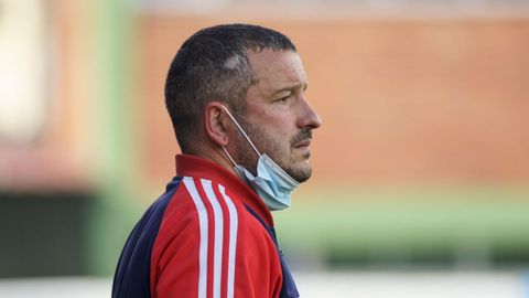Currás asegura que a la UD Ourense solo le hace falta tiempo para mejorar en efectividad