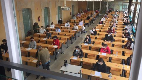 Primera jornada de selectividad en Galicia. Imagen de Ferrol