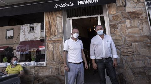 Amable Fernández, con un nuevo hostelero instalado en Manzaneda