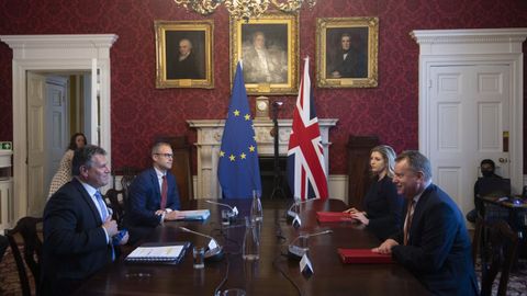 Los negociadores de la UE y del Reino Unido