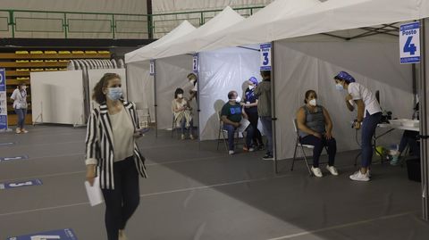 Esta semana comenzó la vacunación al grupo de 40 a 49 años