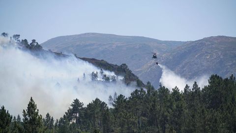 Imagen de archivo de un incendio en la Serra do Xurés
