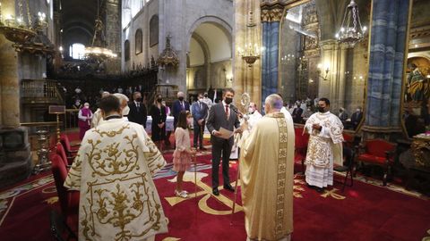 Momento da ofrenda de Juan Ignacio Borrego