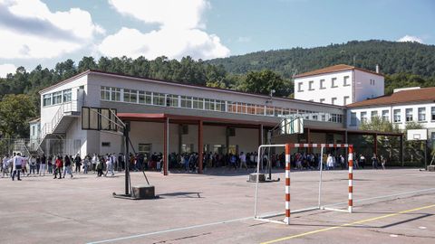 IES O Ribeiro, uno de los centros cuya dirección acaba mandato