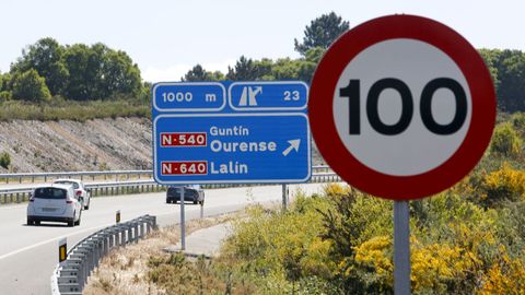 Limitación a 100 por hora en la A-54 entre Lugo y Guntín, durante 10 kilómetros