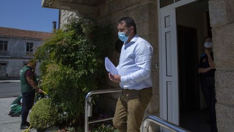 El alcalde saliente, David Barbeira