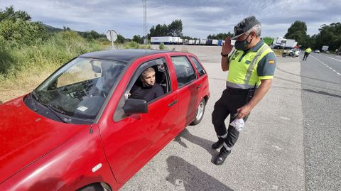 Control de alcohol y drogas de la Guardia Civil en la N-550